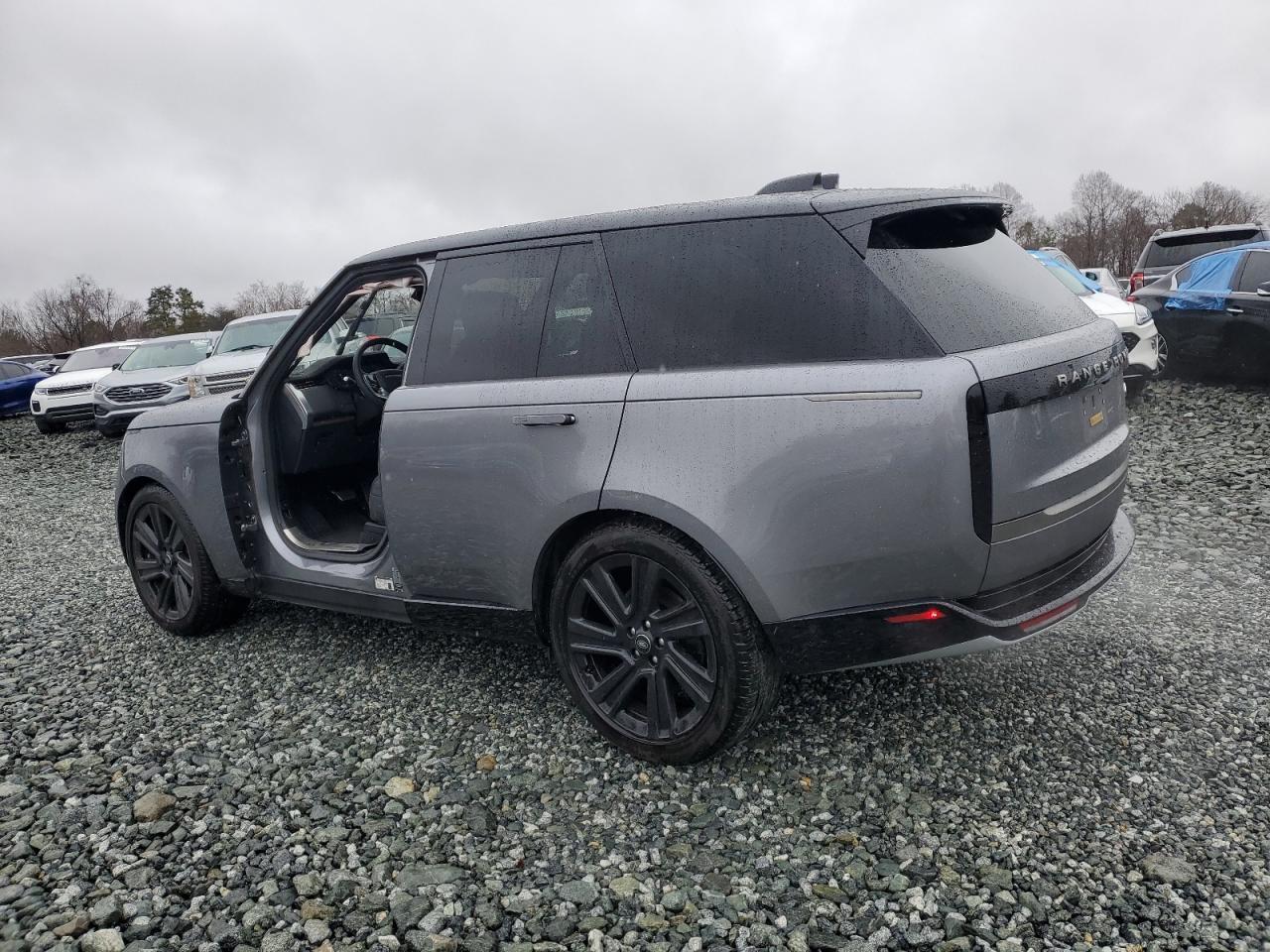 2023 LAND ROVER RANGE ROVE - Image 2