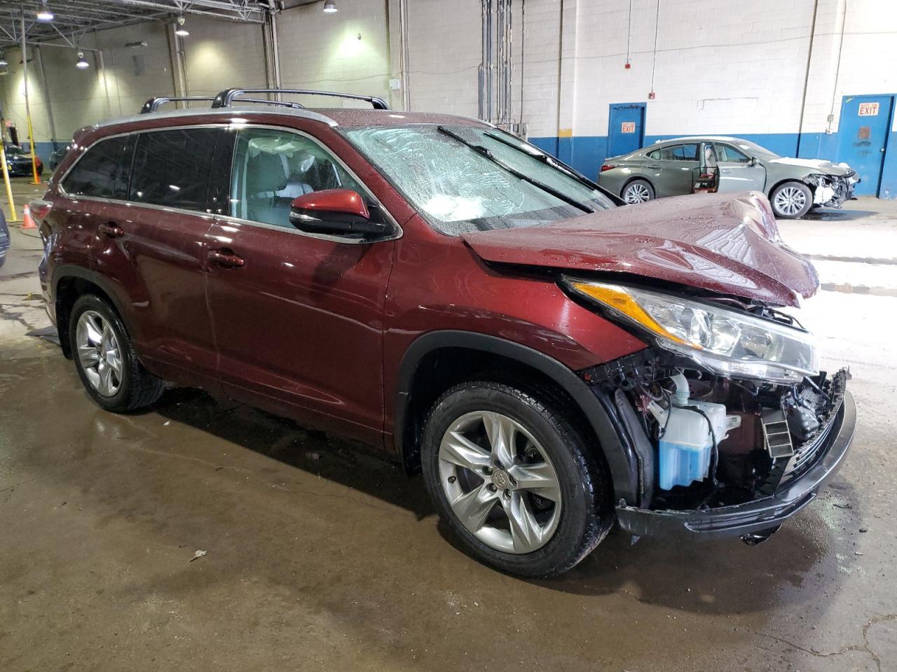 2015 TOYOTA HIGHLANDER - Image 4