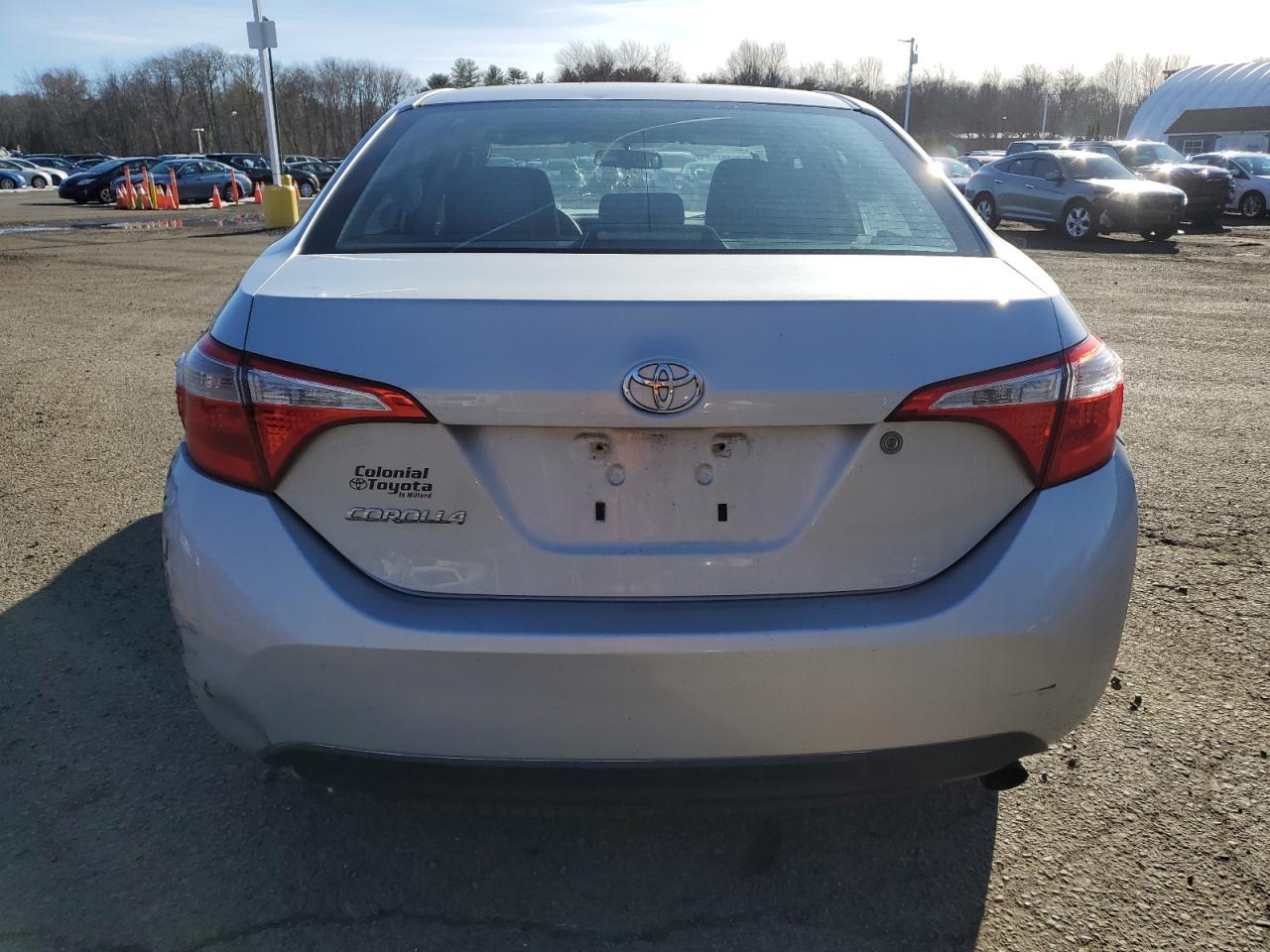 2014 TOYOTA COROLLA L - Фото 6