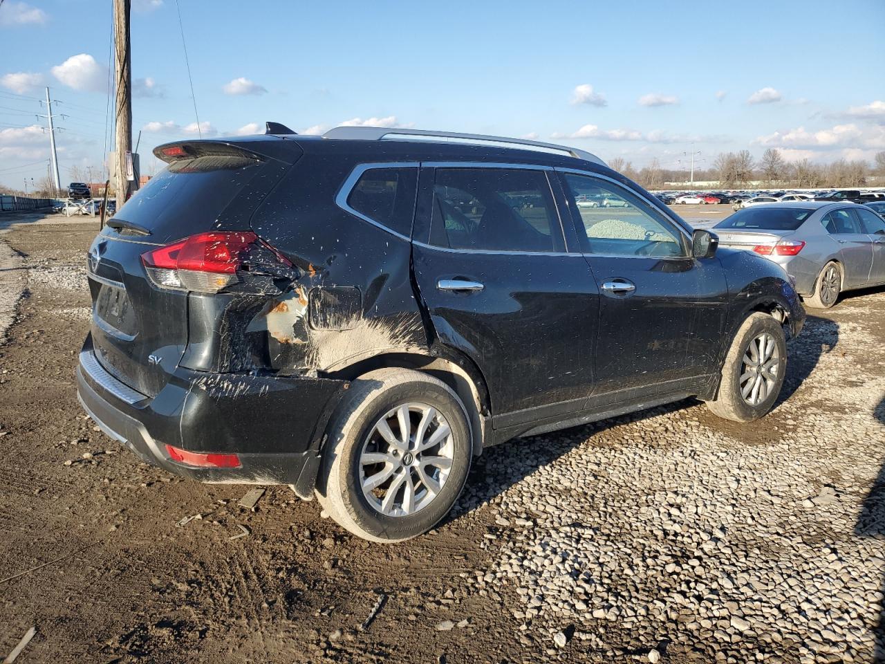 2018 NISSAN ROGUE S - Фото 3