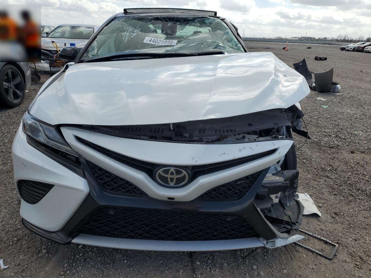 2019 TOYOTA CAMRY XSE - Image 5