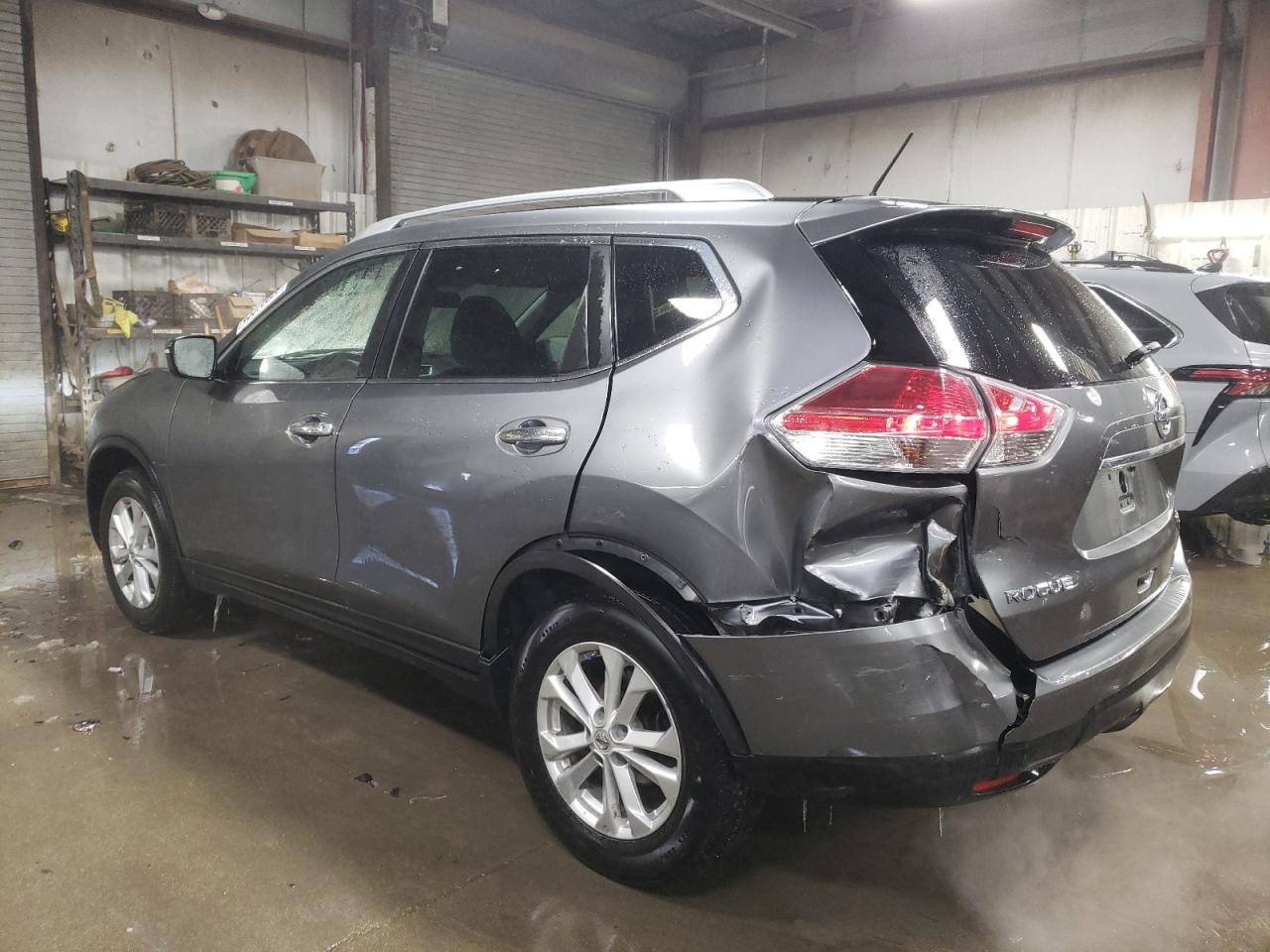 2015 NISSAN ROGUE S - Фото 2