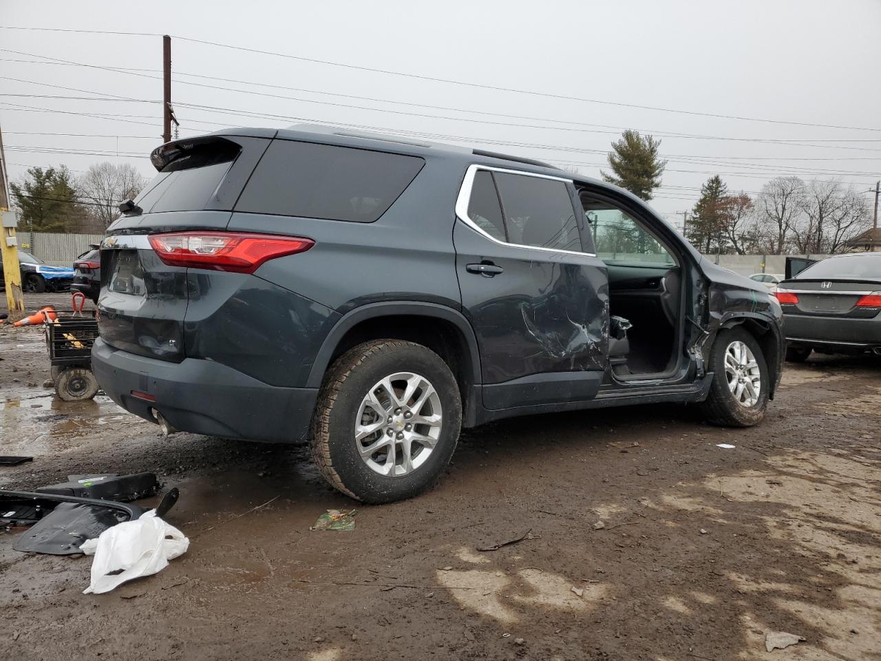 2018 CHEVROLET TRAVERSE L - Image 3