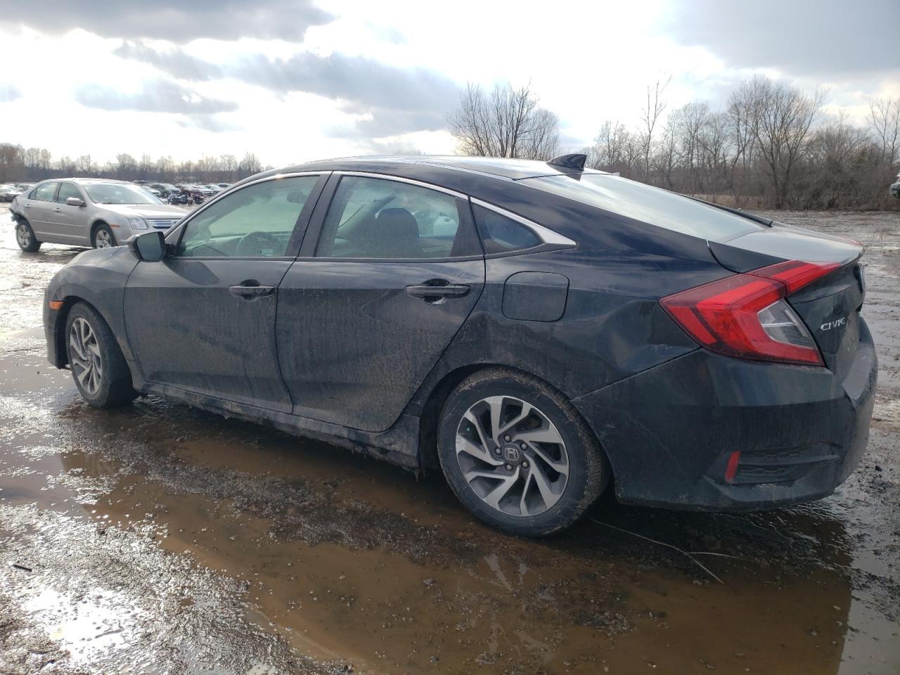 2018 HONDA CIVIC EX - Image 2
