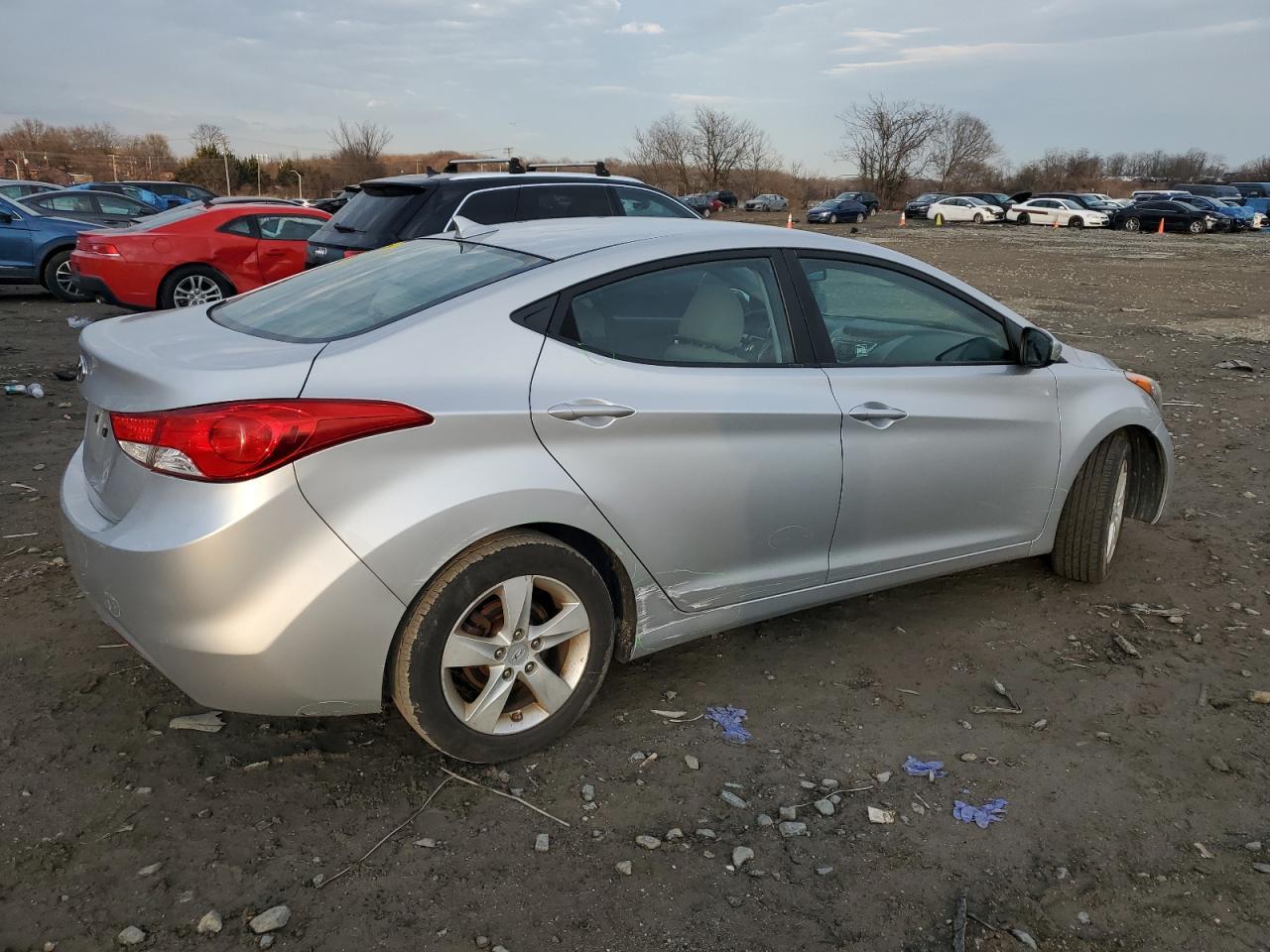 2011 HYUNDAI ELANTRA GL - Image 3