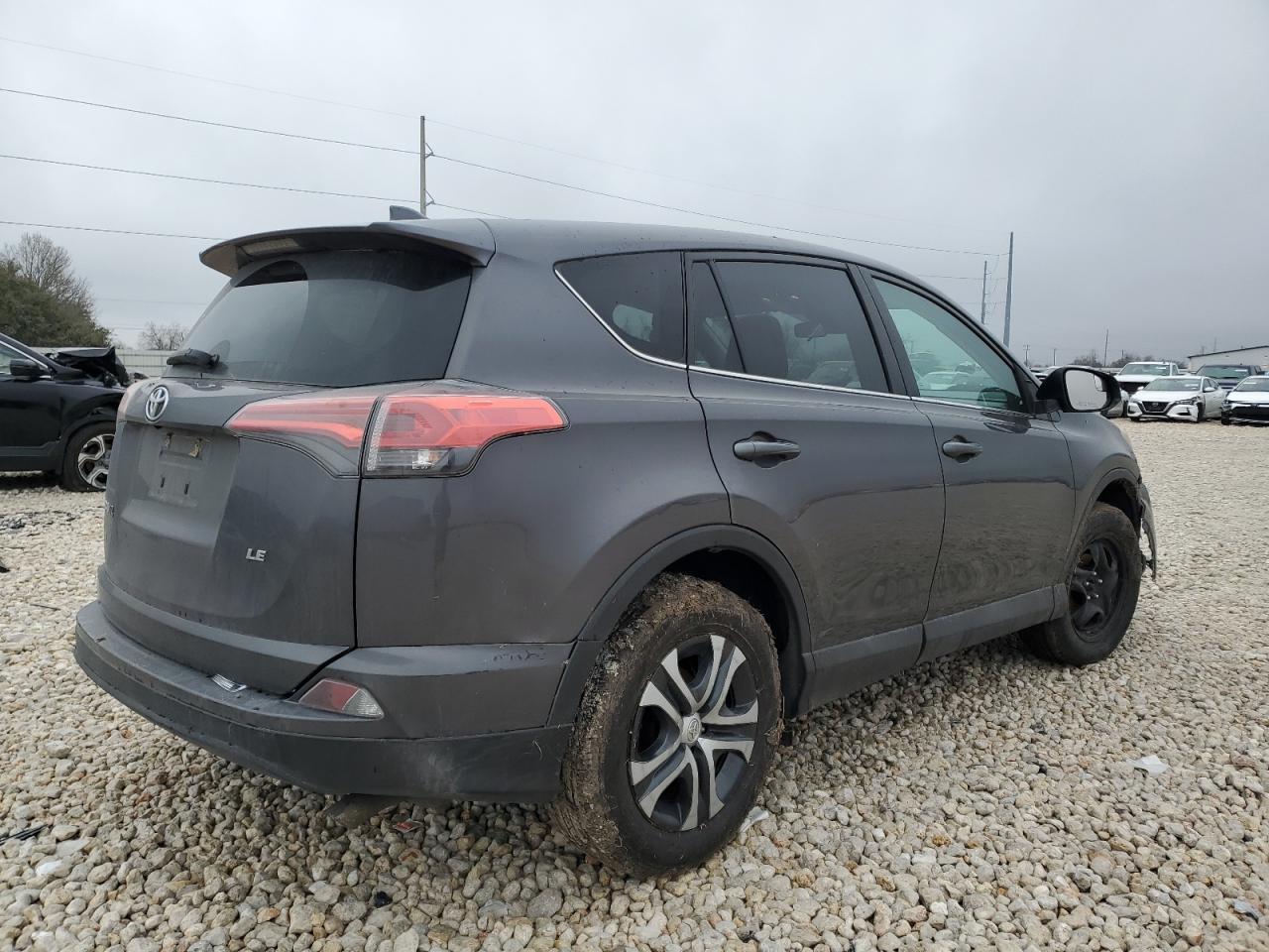 2018 TOYOTA RAV4 LE - Image 3