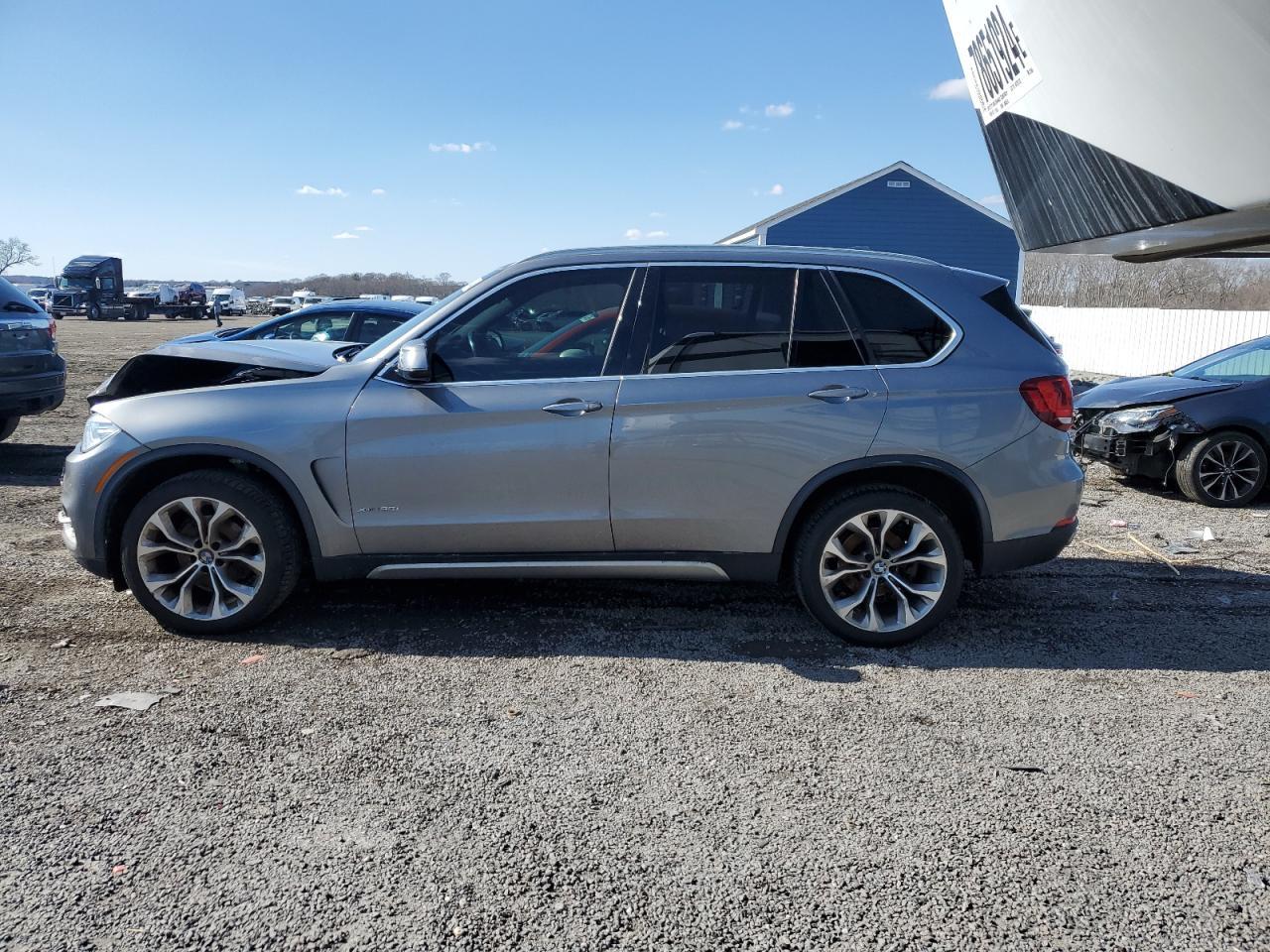 2017 BMW X5 XDRIVE3 - Image 2