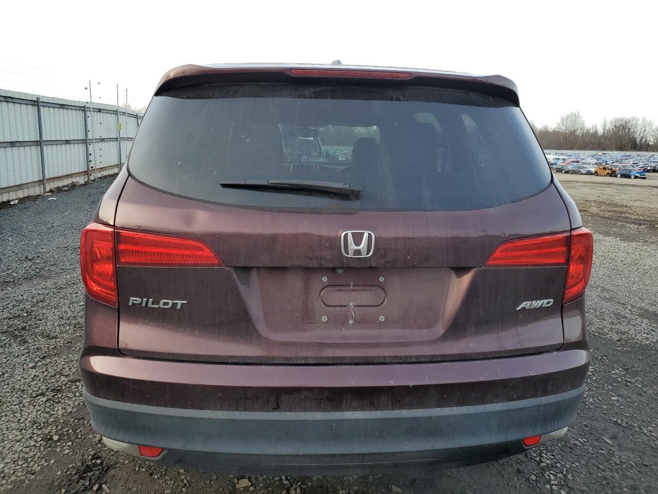 2017 HONDA PILOT EXL - Image 6