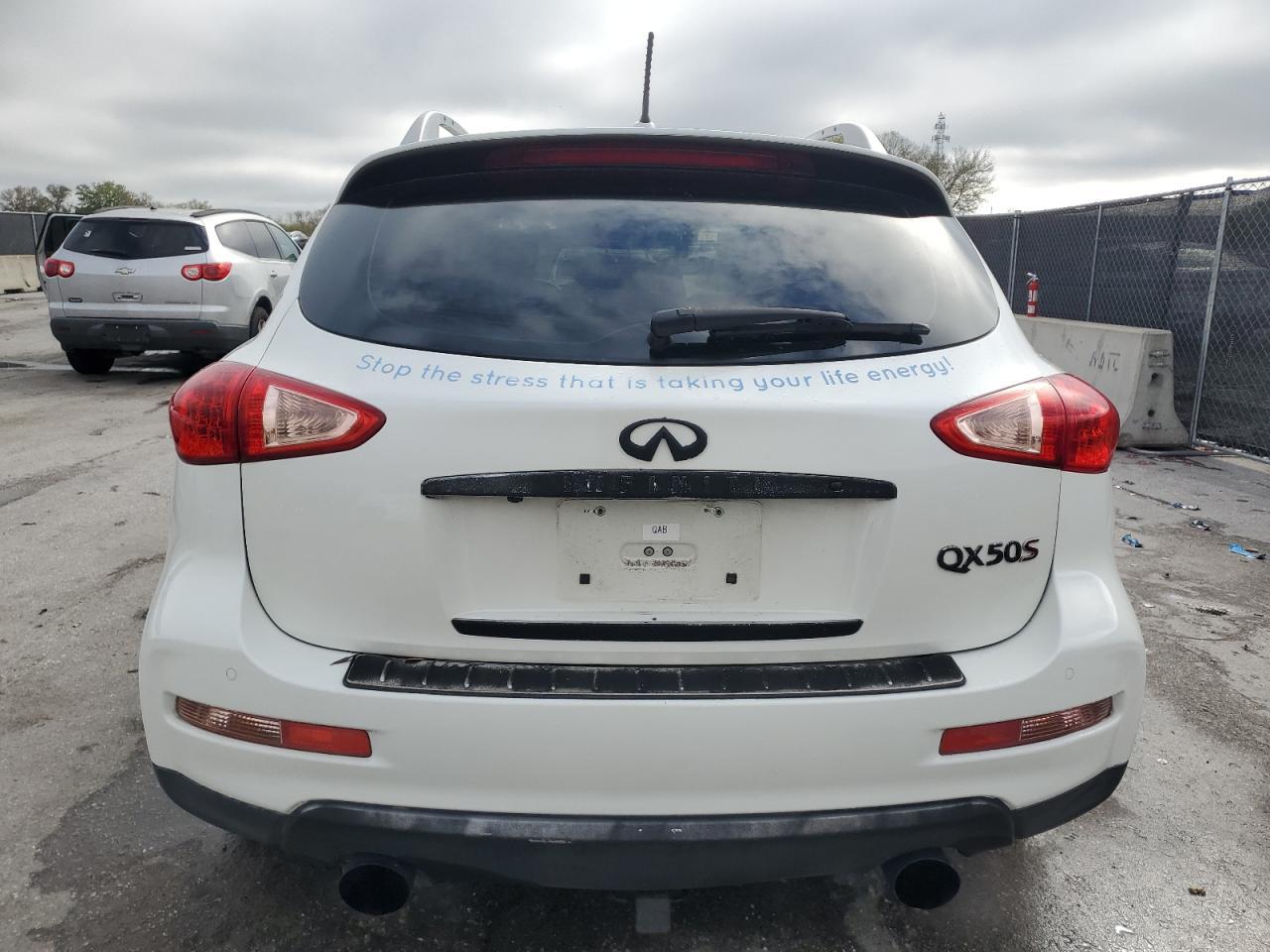 2016 INFINITI QX50 - Image 6