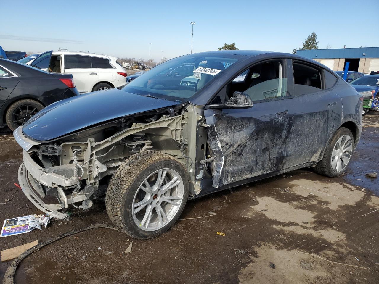 2023 TESLA MODEL Y