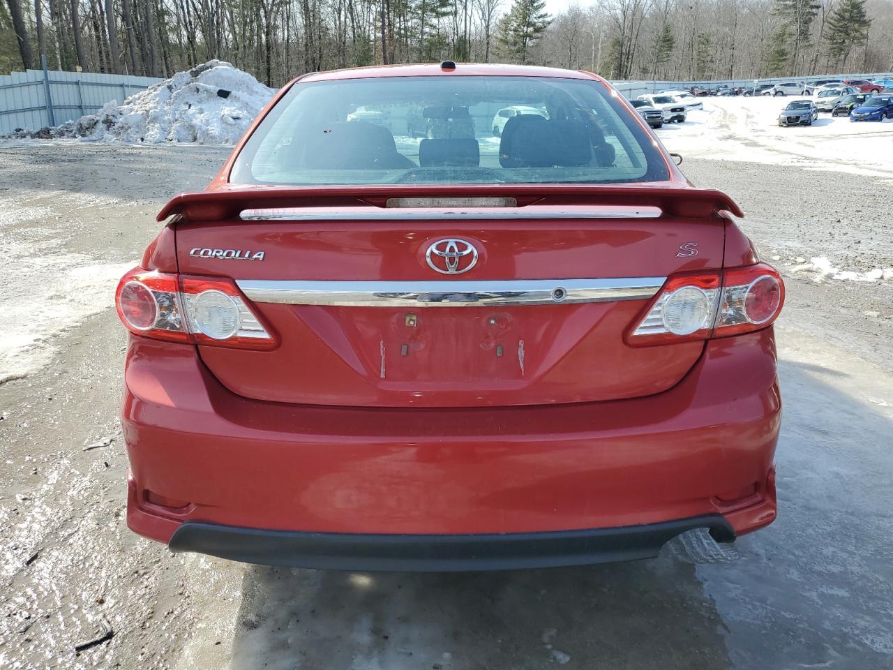 2013 TOYOTA COROLLA BA - Фото 6