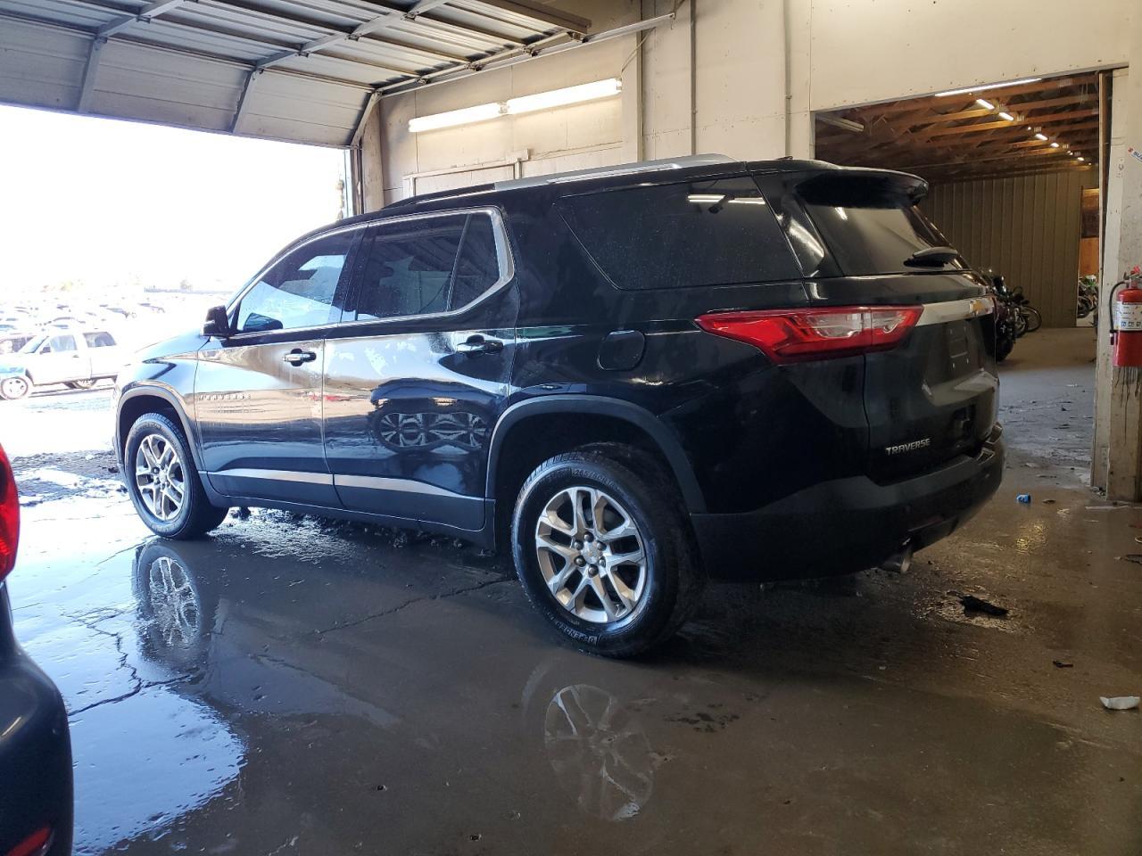 2018 CHEVROLET TRAVERSE L - Image 2