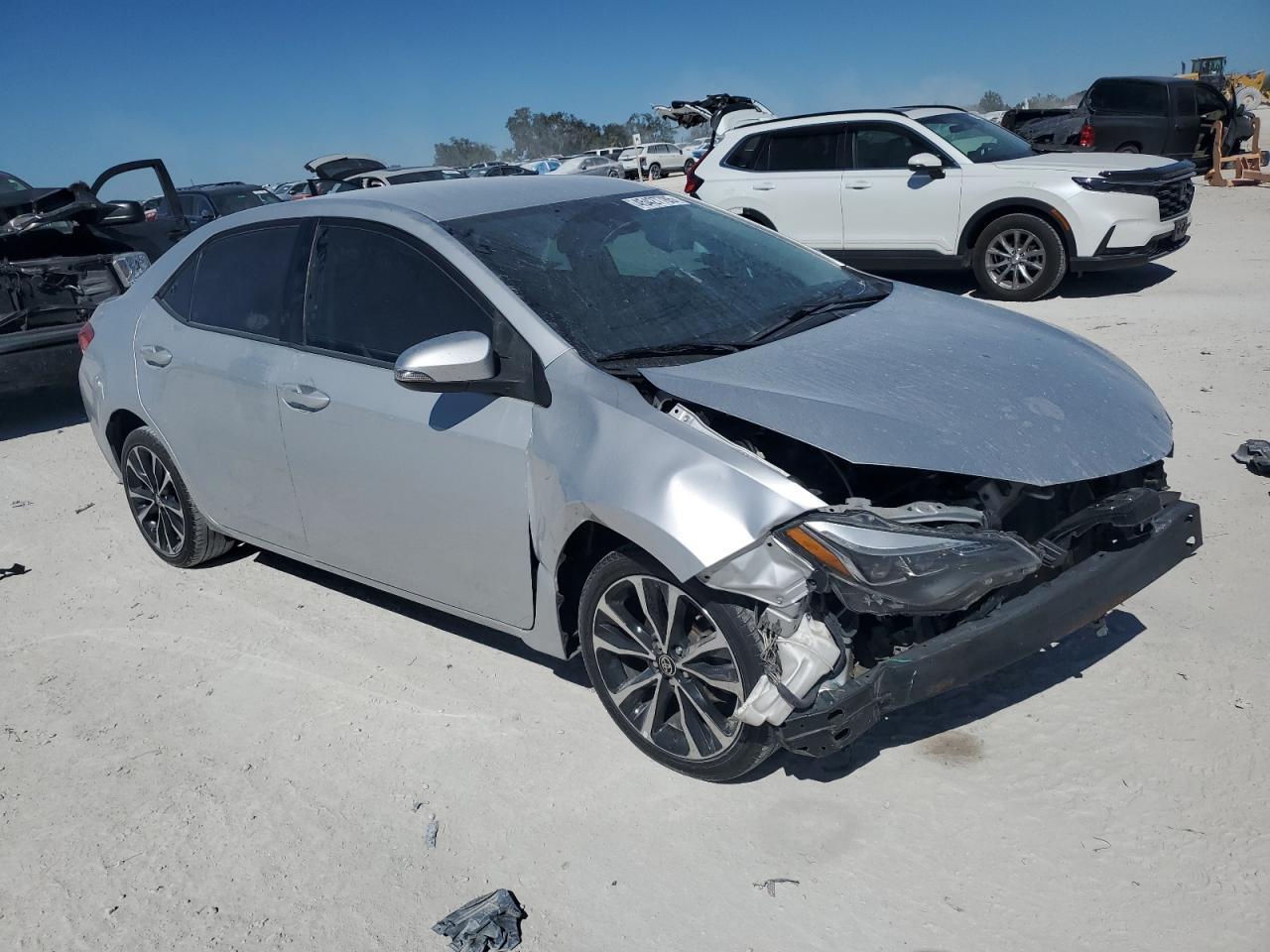 2019 TOYOTA COROLLA L - Image 4