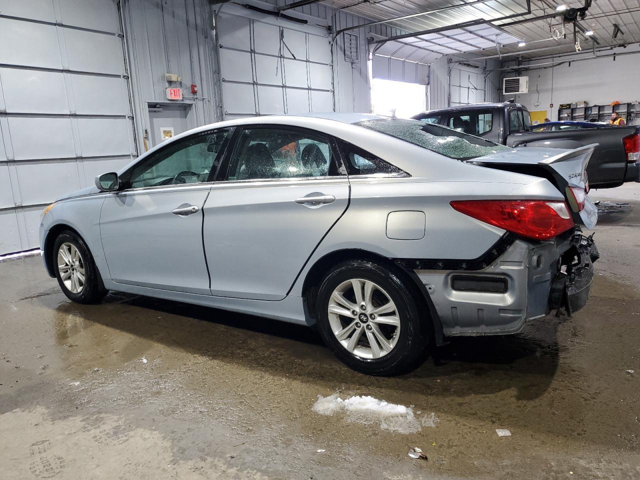 2013 HYUNDAI SONATA GLS - Фото 2