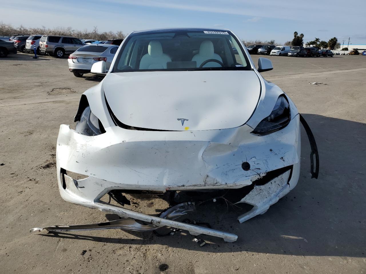 2024 TESLA MODEL Y - Image 5