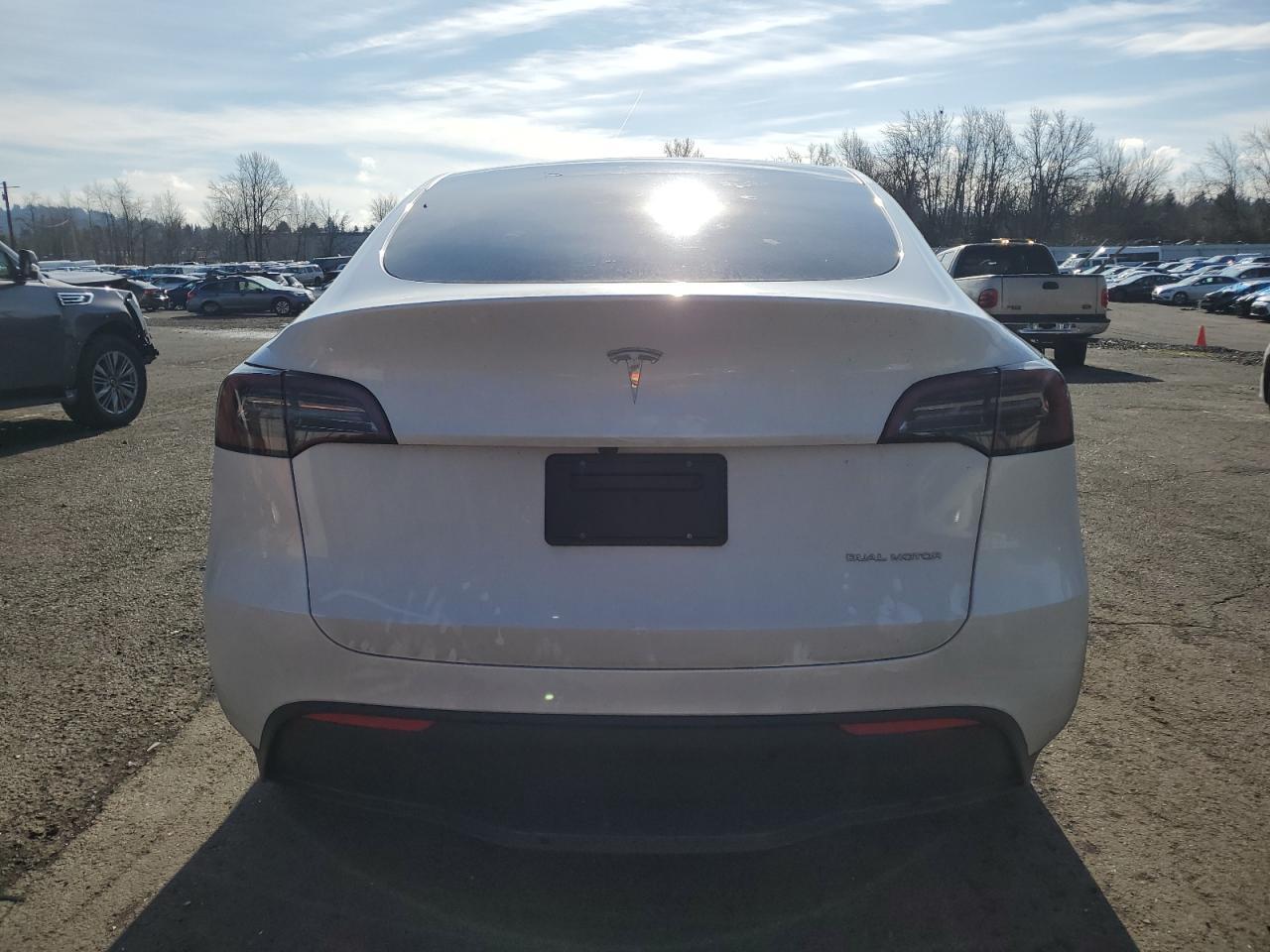 2023 TESLA MODEL Y - Фото 6