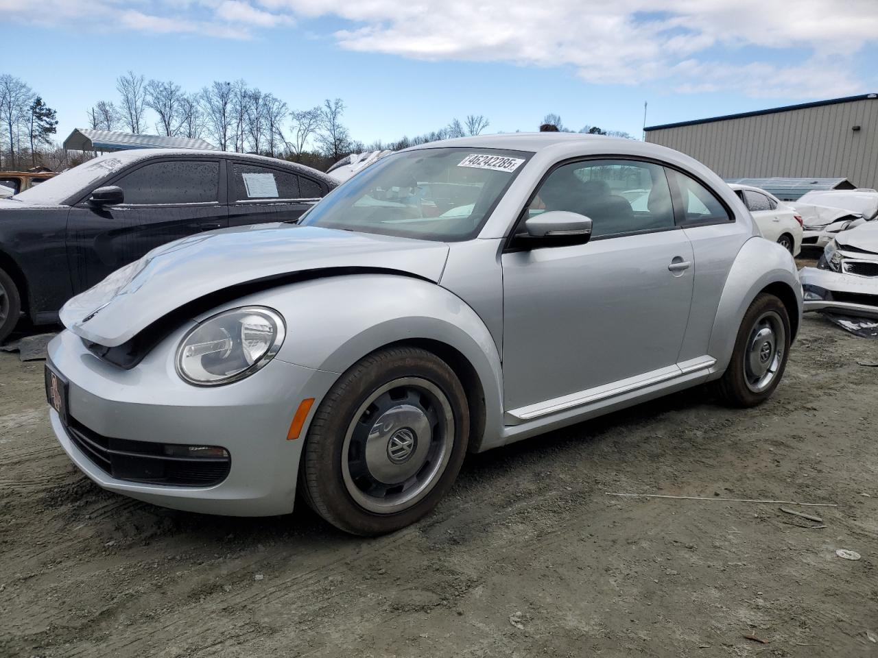 2012 VOLKSWAGEN BEETLE