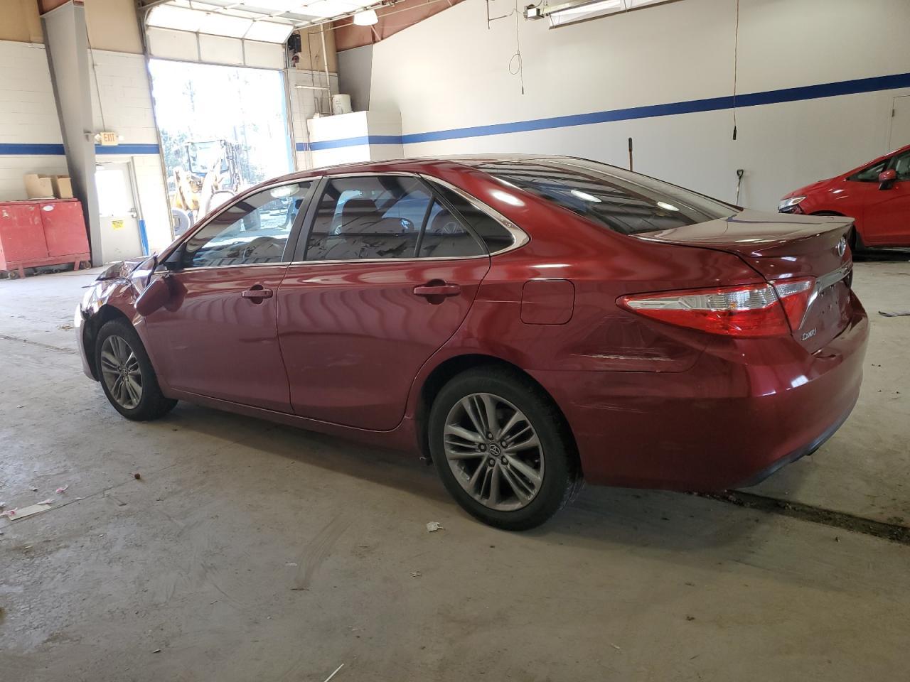 2017 TOYOTA CAMRY LE - Image 2