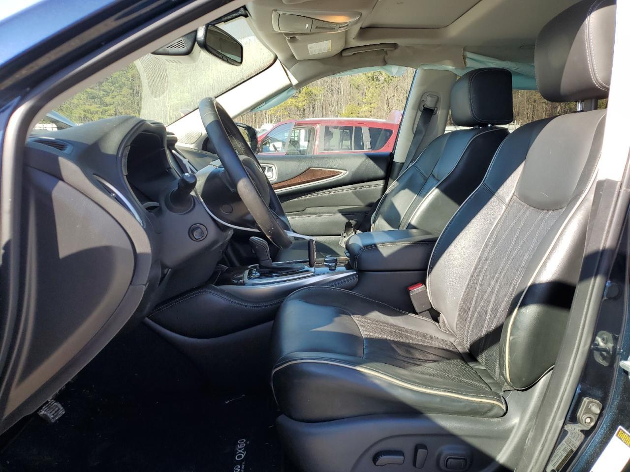2019 INFINITI QX60 LUXE - Image 7