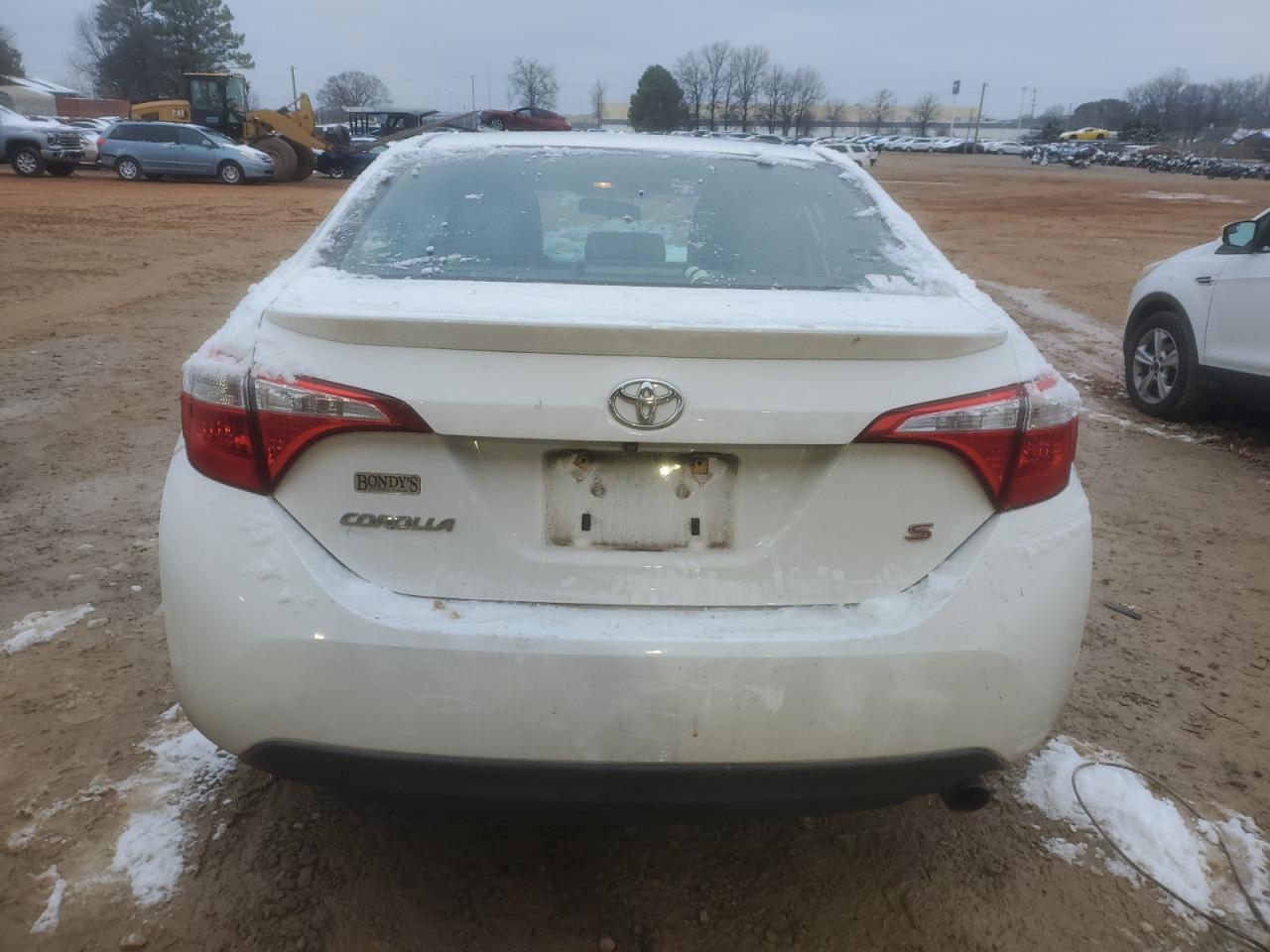 2015 TOYOTA COROLLA L - Фото 6