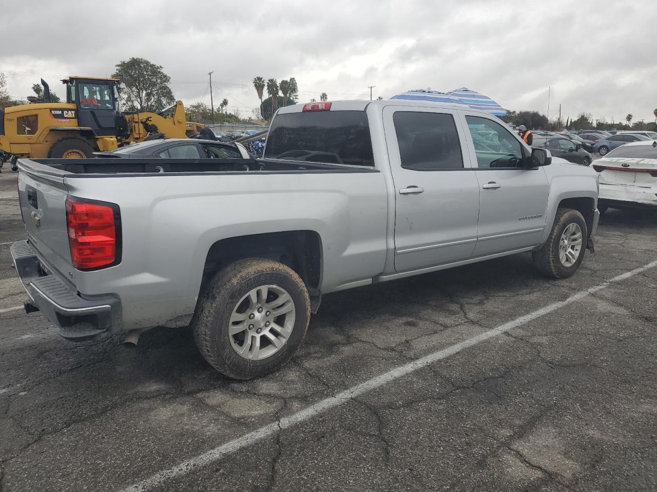 2017 CHEVROLET SILVERADO - Фото 3