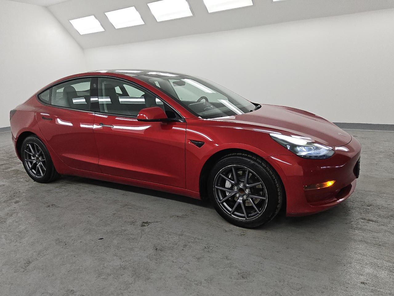 2022 TESLA MODEL 3 - Image 4