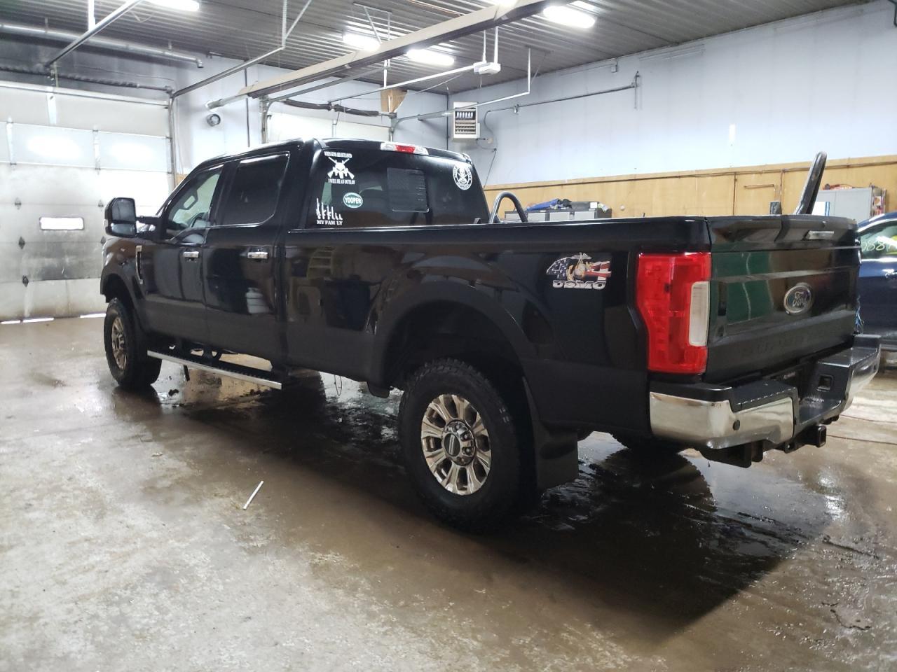 2017 FORD F250 SUPER - Image 2
