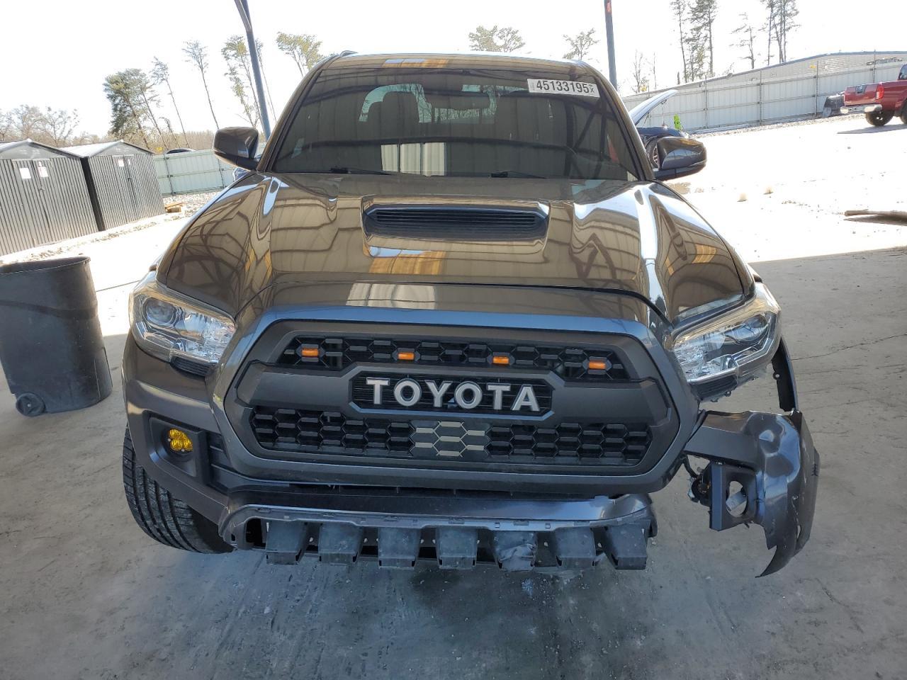 2019 TOYOTA TACOMA DOU - Фото 5