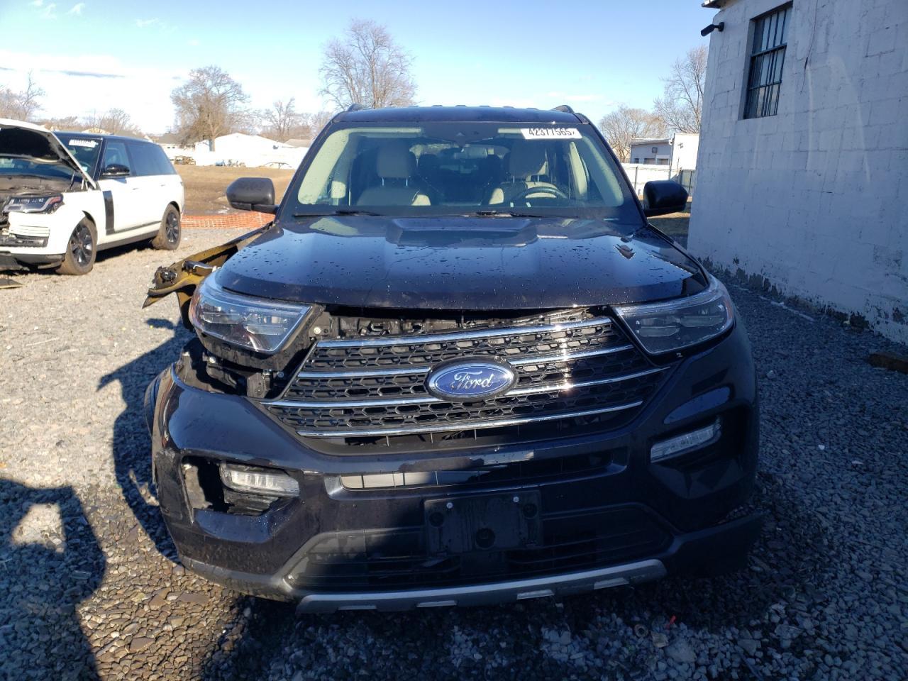 2022 FORD EXPLORER X - Фото 5