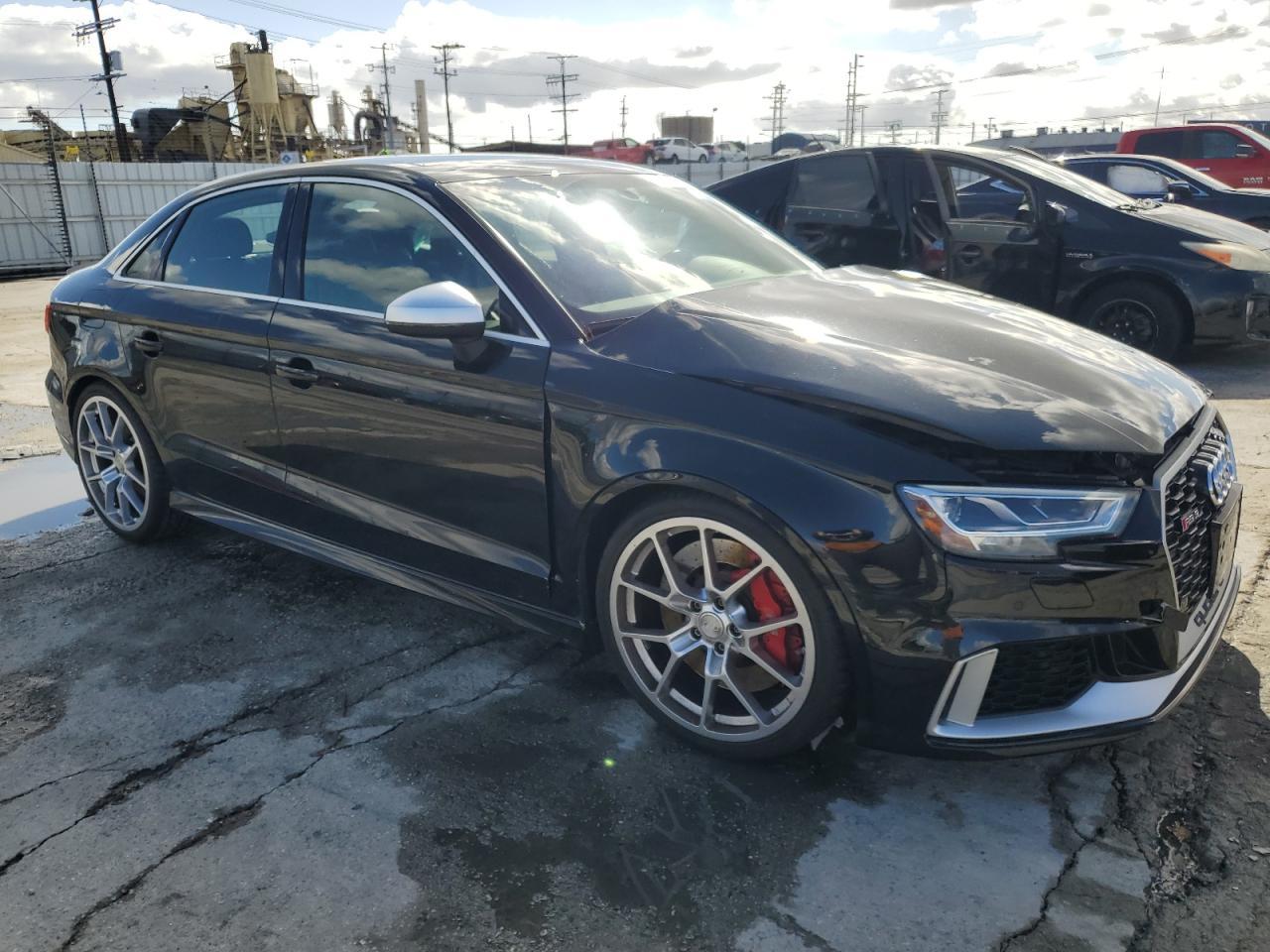 2018 AUDI RS3 - Фото 4