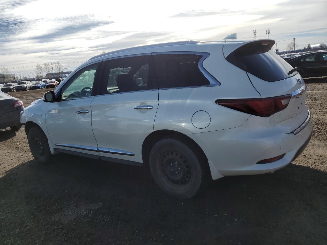 2017 INFINITI QX60 - Фото 2