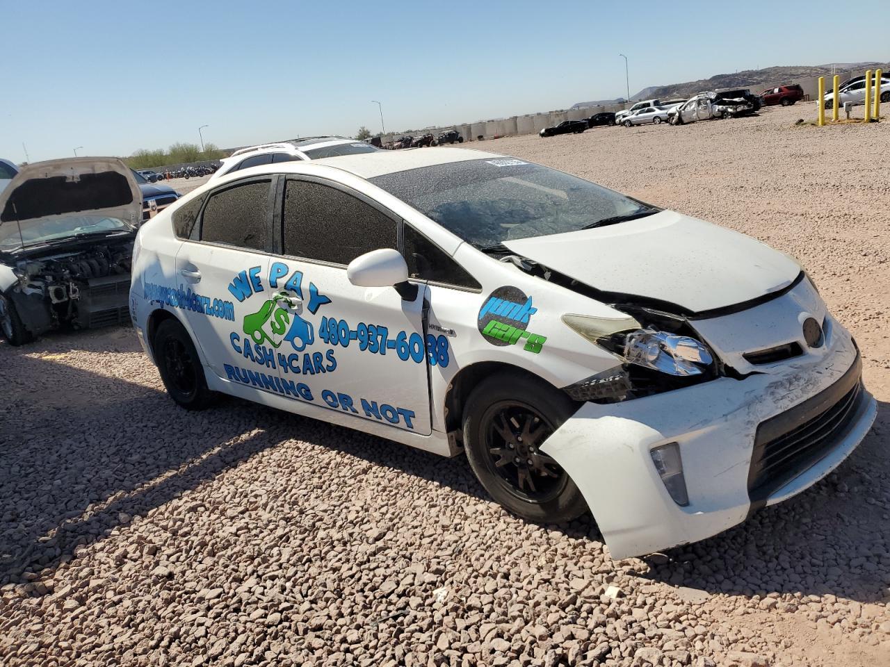 2013 TOYOTA PRIUS - Фото 4