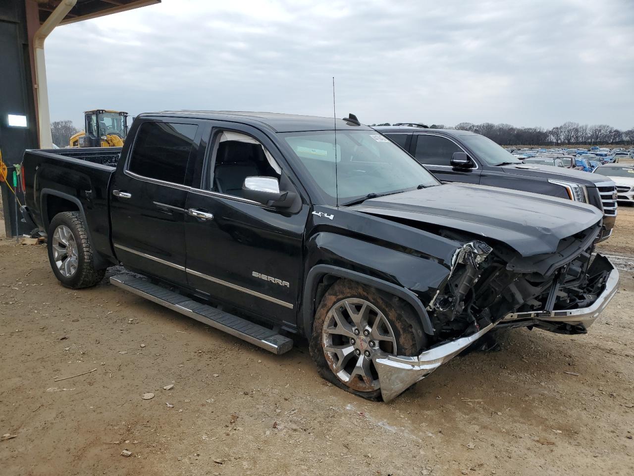 2018 GMC SIERRA K15 - Image 4