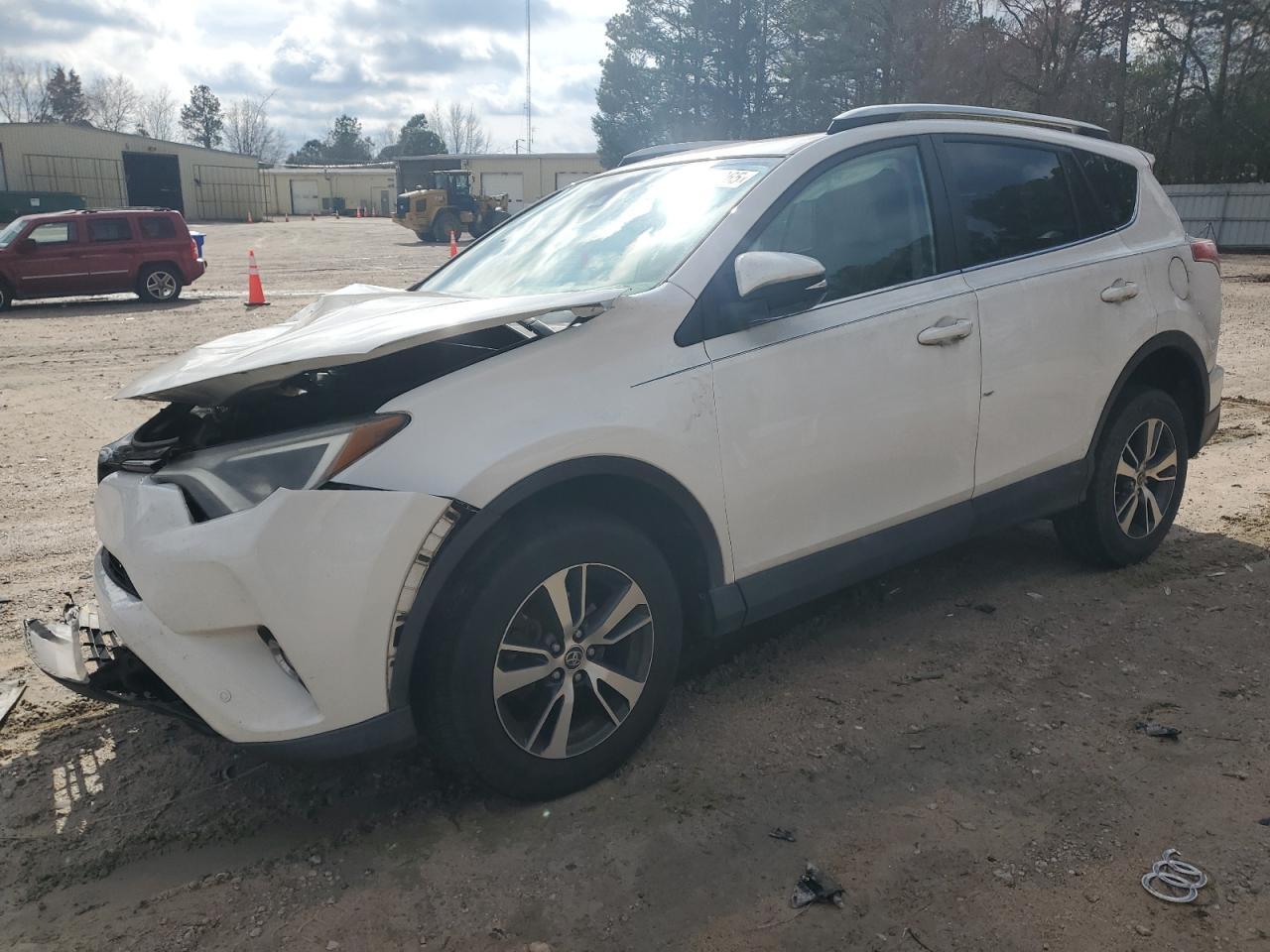 2016 TOYOTA RAV4 XLE