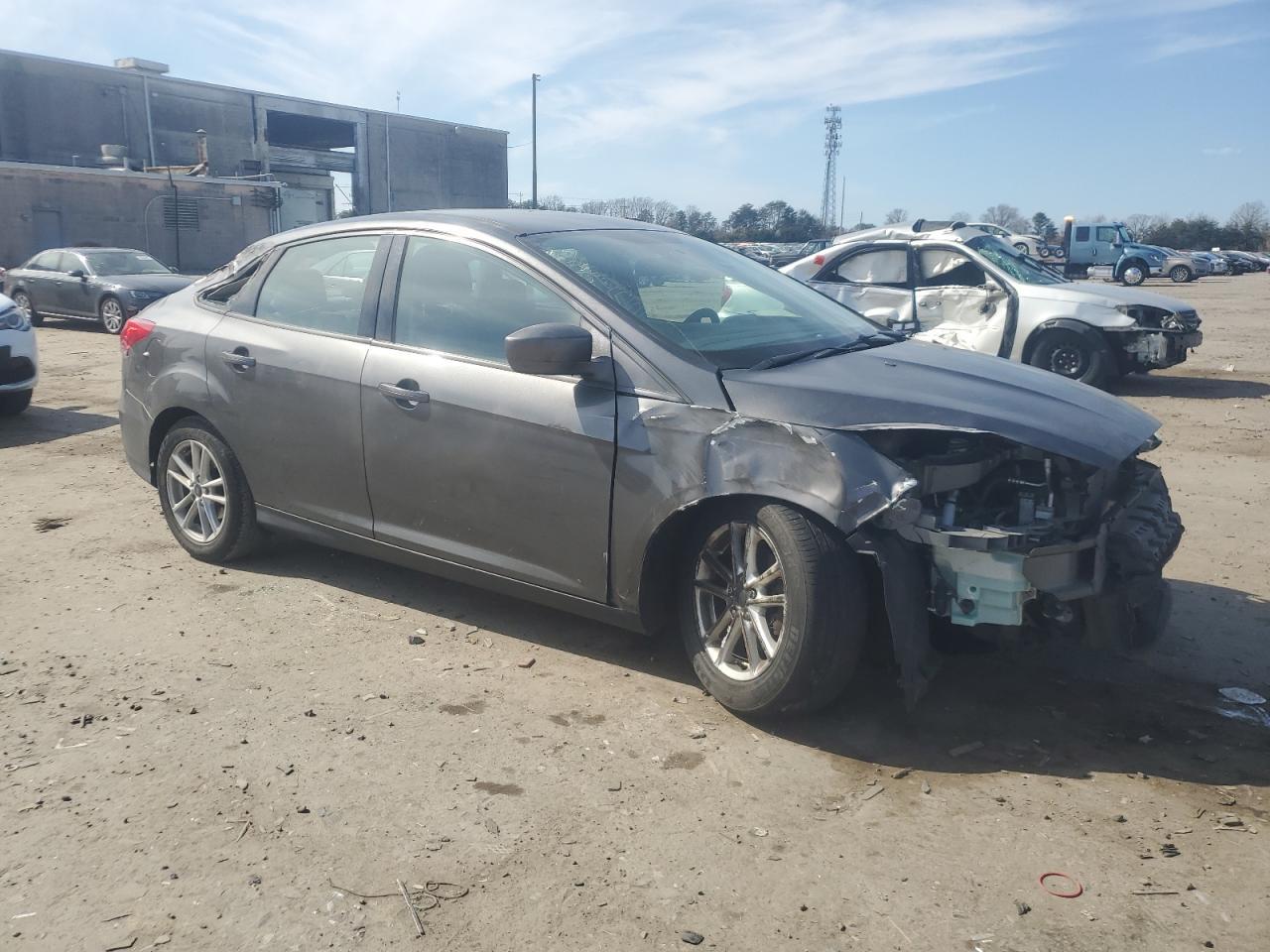 2018 FORD FOCUS SE - Image 4