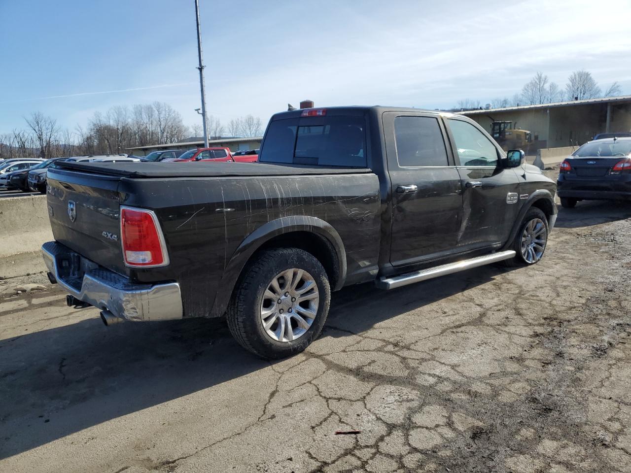 2014 RAM 1500 LONGH - Фото 3