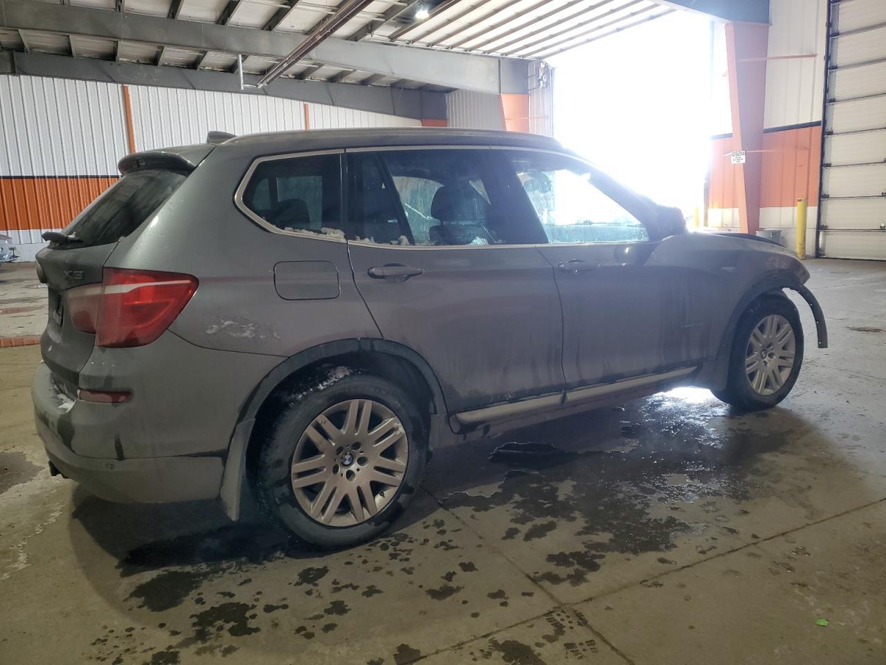 2016 BMW X3 XDRIVE2 - Фото 3