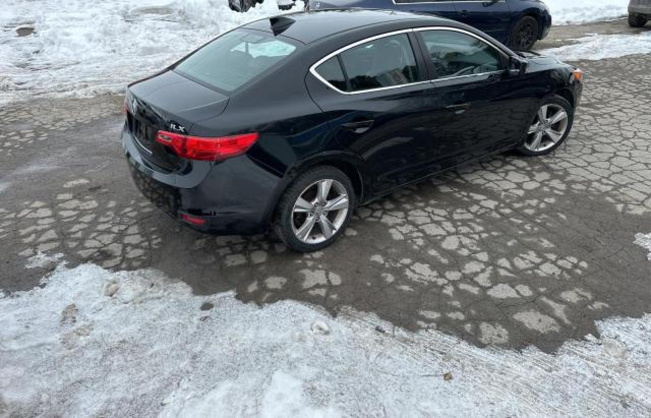 2014 ACURA ILX 20 TEC - Image 4