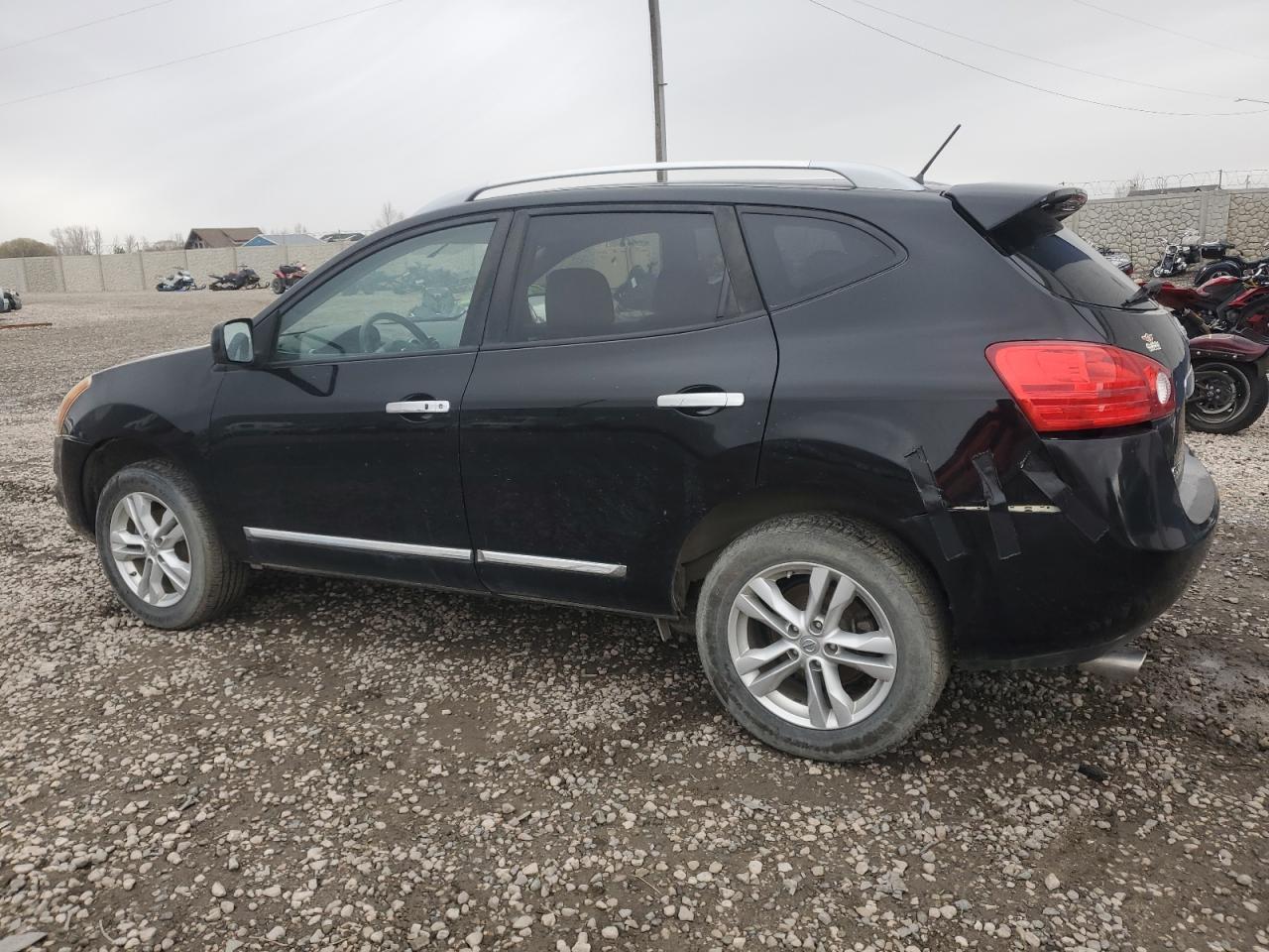 2013 NISSAN ROGUE S - Image 2