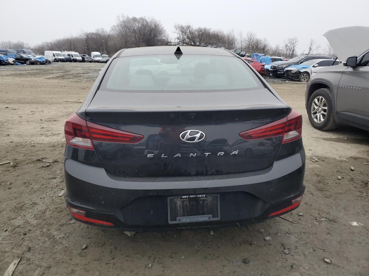 2019 HYUNDAI ELANTRA SE - Фото 6