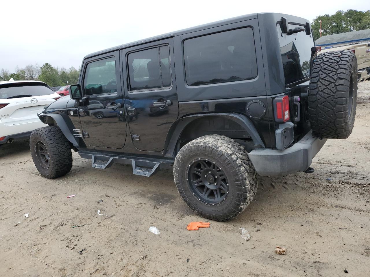 2017 JEEP WRANGLER U - Image 2