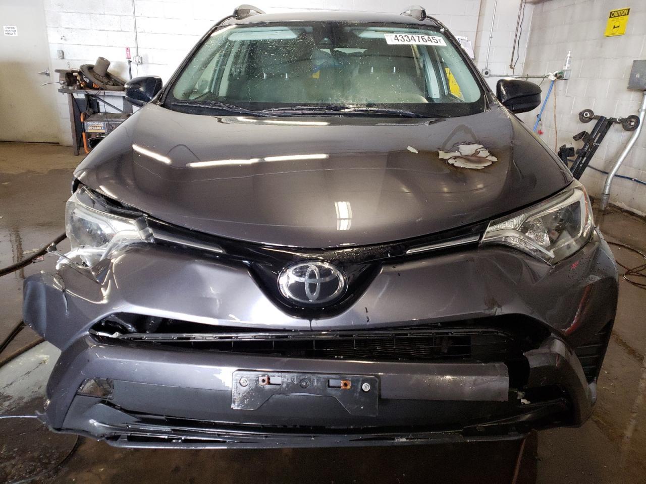 2018 TOYOTA RAV4 LE - Image 5