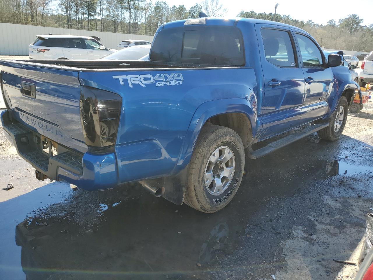 2017 TOYOTA TACOMA DOU - Image 3