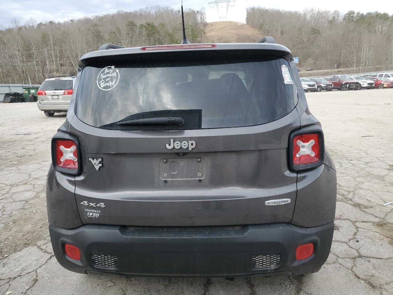 2017 JEEP RENEGADE L - Image 6
