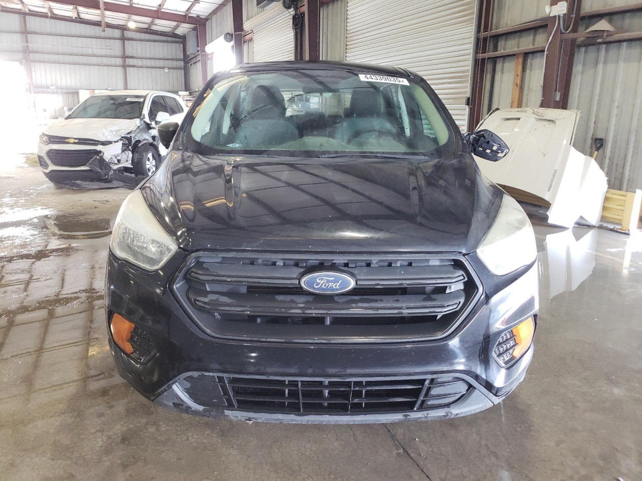 2017 FORD ESCAPE S - Image 5