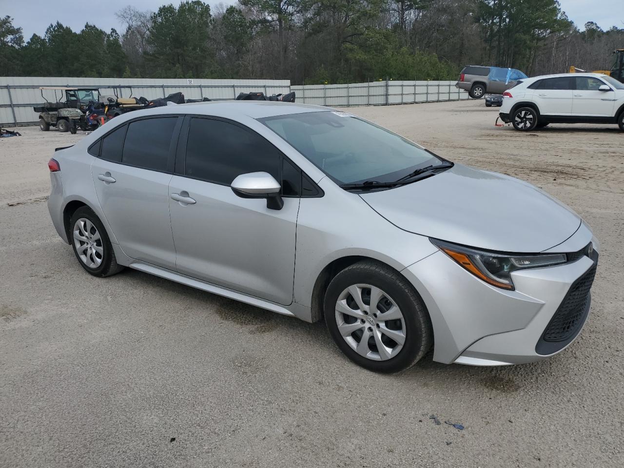 2021 TOYOTA COROLLA LE - Фото 4