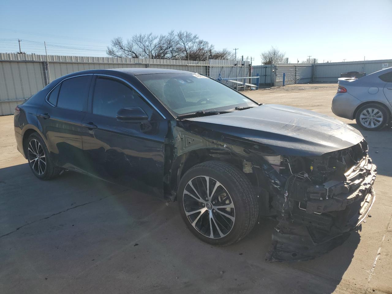 2018 TOYOTA CAMRY L - Image 4