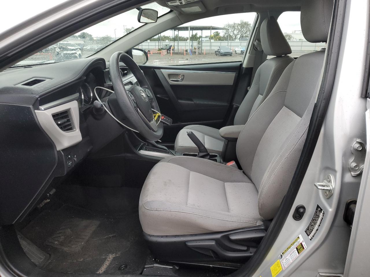 2014 TOYOTA COROLLA L - Фото 7
