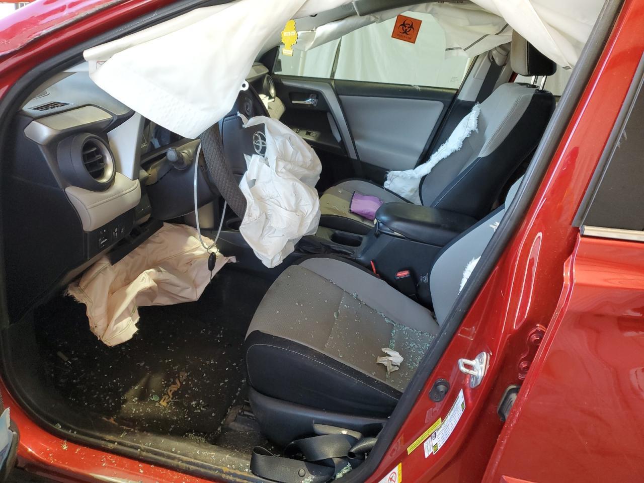 2017 TOYOTA RAV4 XLE - Фото 7