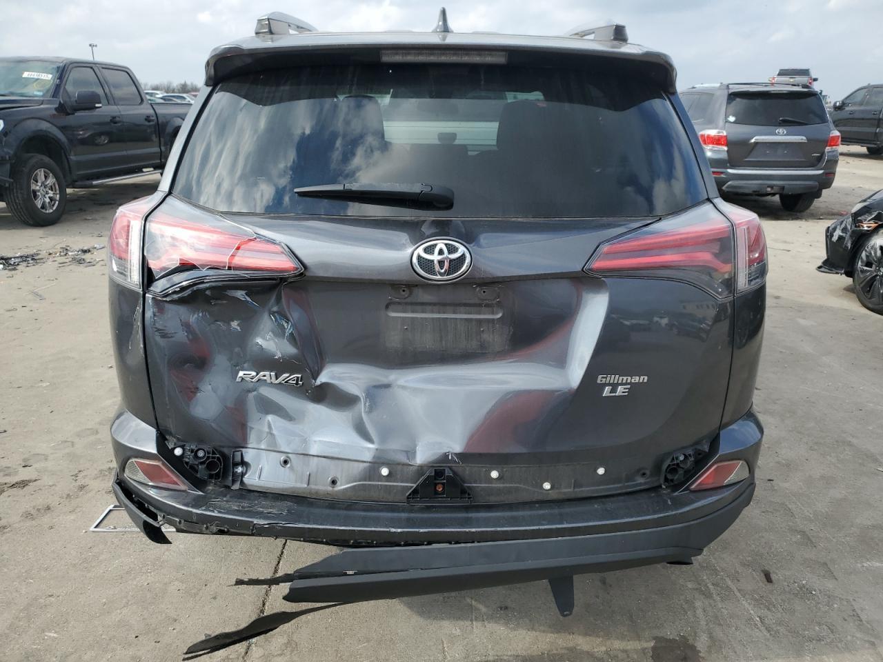 2018 TOYOTA RAV4 LE - Image 6